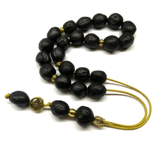 Αγιορείτικο αρωματικό  κομπολόι από Μοσχοκάρυδο μαύρο με χρυσές λεπτομέρειες JUN 66