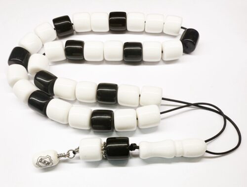 Κομπολόι 33άρι από Ρητίνη άσπρη μαύρη και το σήμα του ΟΦΗ RIT 11